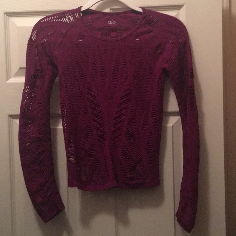 Alo Wanderer yoga long sleeve S color burgundy